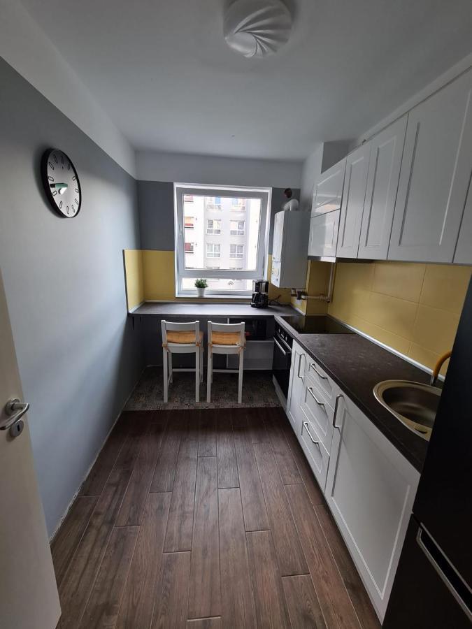 Appartamento Garsoniera Zebra Braşov Esterno foto
