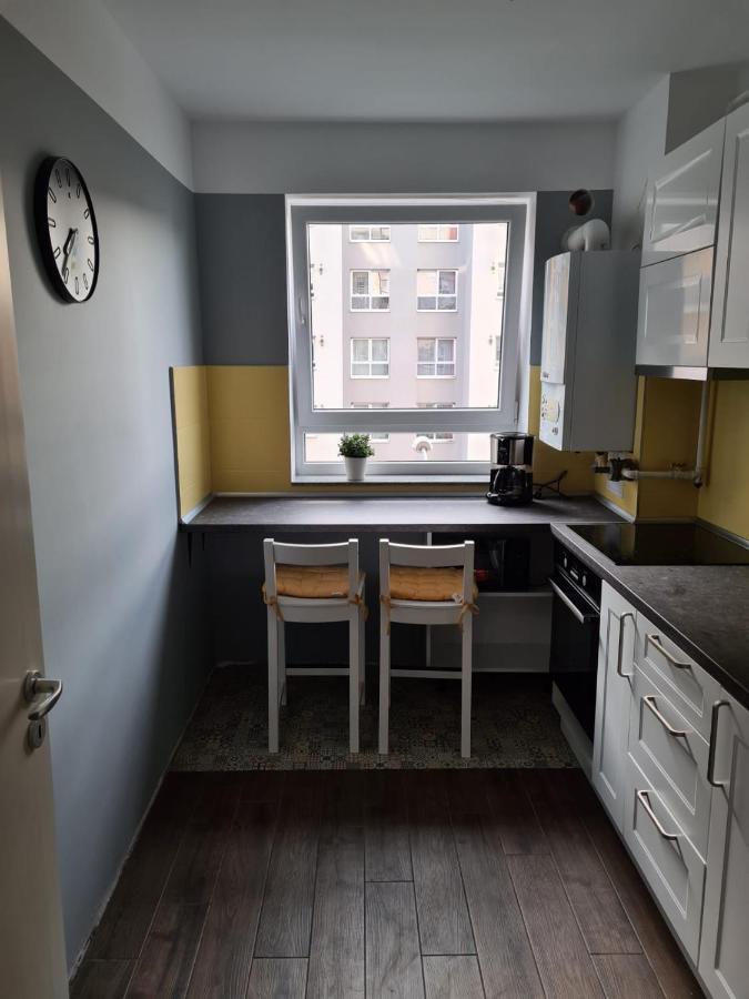 Appartamento Garsoniera Zebra Braşov Esterno foto