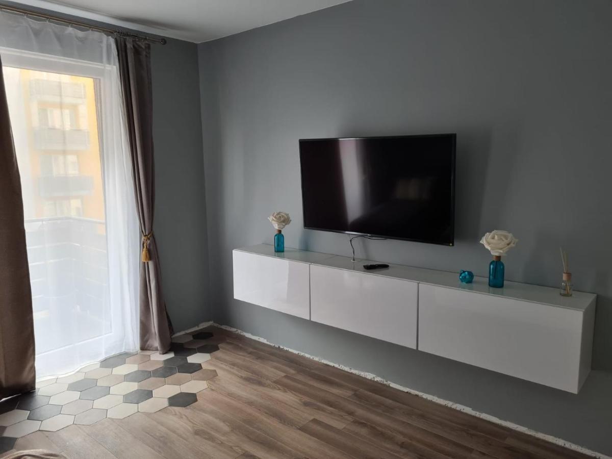Appartamento Garsoniera Zebra Braşov Esterno foto